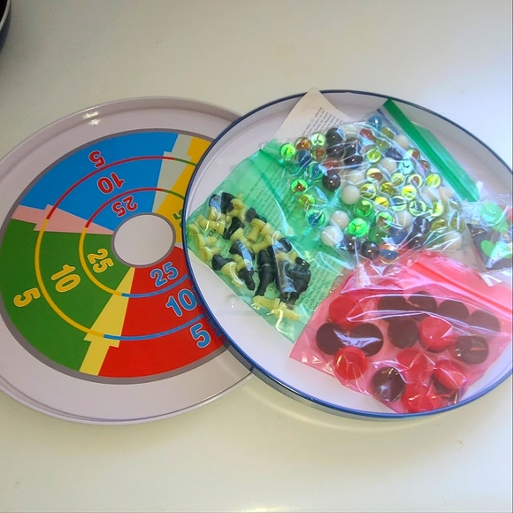 4 in 1 - Chess, Checkers, Chinese Checkers + - Picture 4 of 6